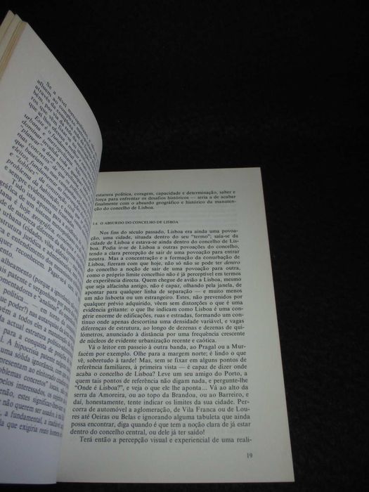 Livro Pensar Lisboa J. P. Martins Barata Autografado