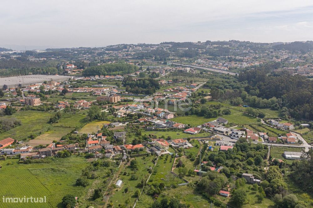 Terreno para Moradia em Grijó