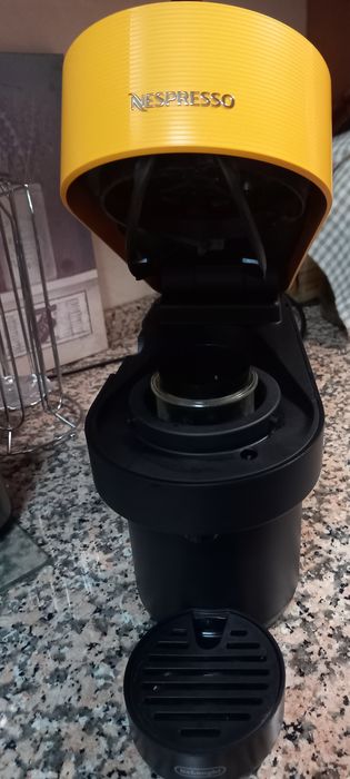 Máquina de café Nespresso Vertuo.