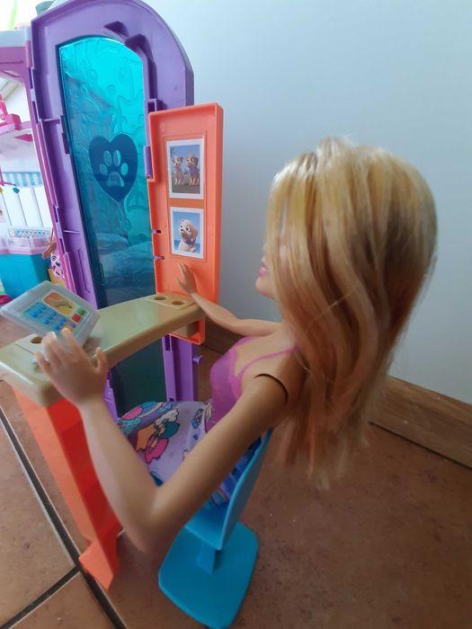 Weterynarz- Barbie lecznica dla zwierząt