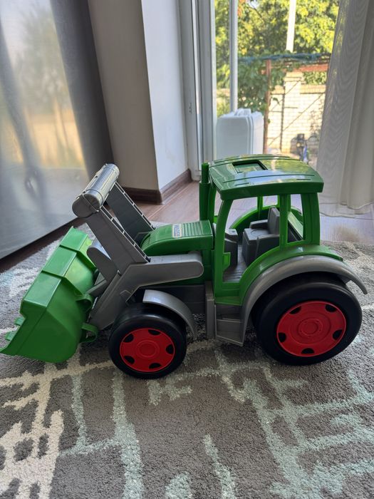 Трактор Вадер Гигант