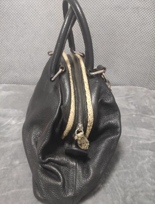 Шкіряна сумка , Італія