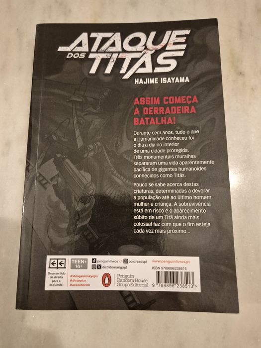 Livro - Ataque dos Titans