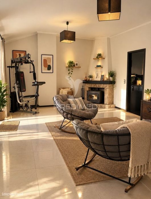 T4 Duplex com Terraço, Suite e Varandas no Entroncamento