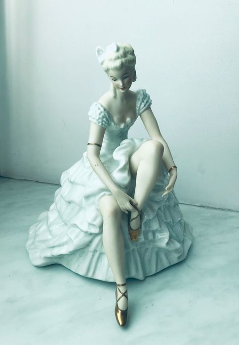 Статуетка  ретро Порцеляна Німеччина фарфор Германия
