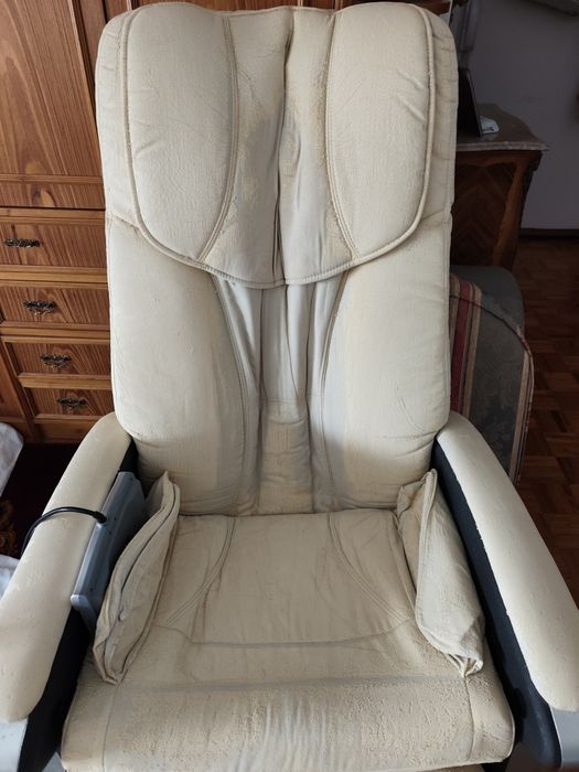 Cadeira de Massagem RT-Z06 Deluxe