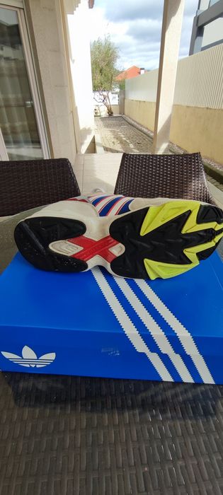Tênis ADIDAS  nr45