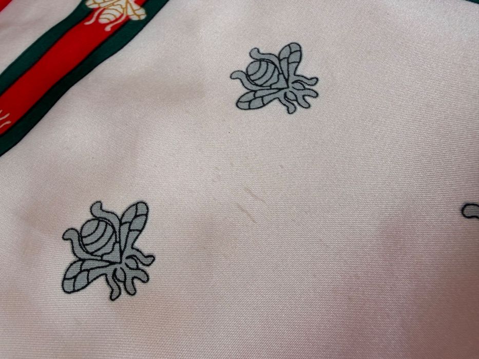 Piękna apaszka 70x70