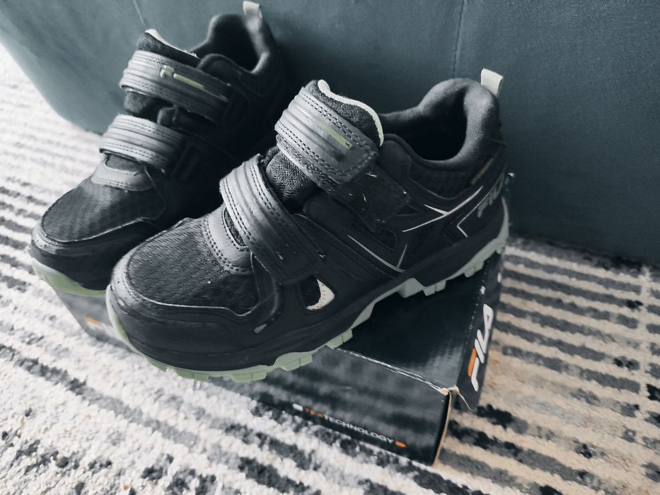 Buty Fila wiosna jesień r.34 (22cm.)