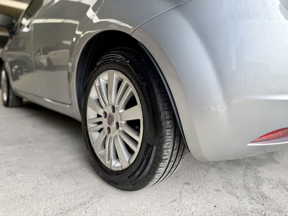 Fiat Grande Punto — fotografia 12