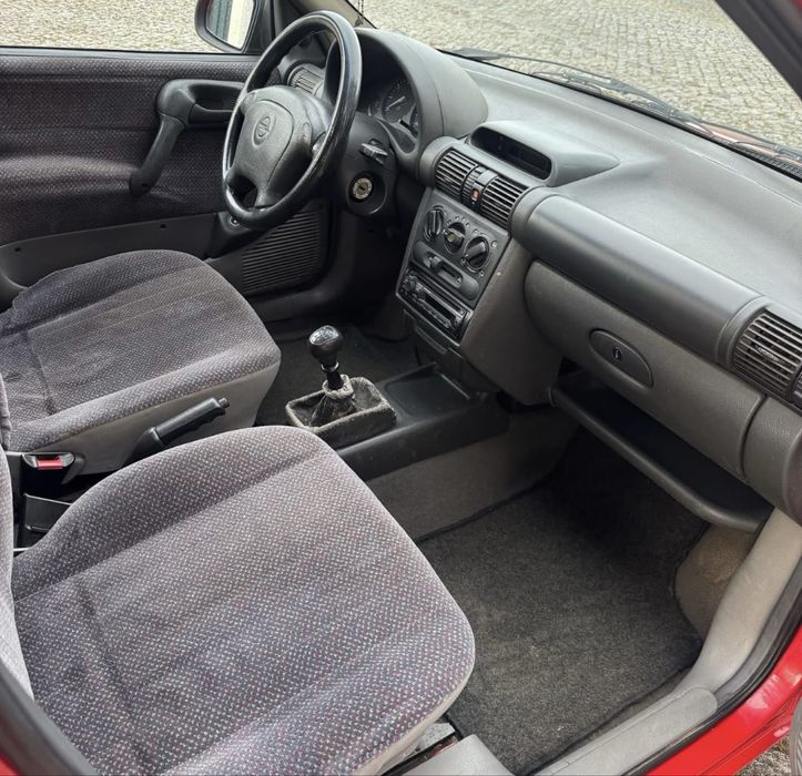 Opel corsa b 1.2i GLS  1995