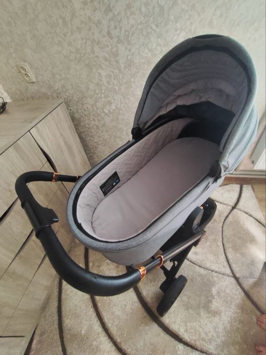 Коляска 2 в 1 carrello