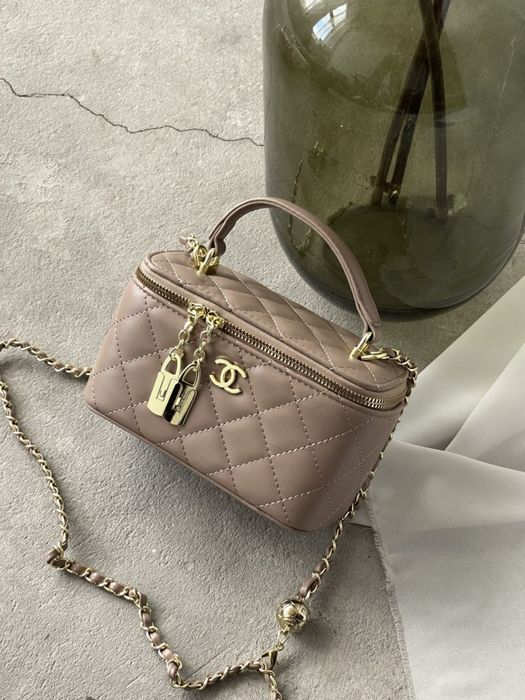 Сумка жіноча Chanel Vanity Case Шанель сумочка-косметичка міні кейс люкс
