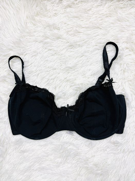 Biustonosz miękki fiszbiny 80DD czarny