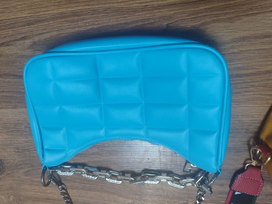 Дві сумки через плече