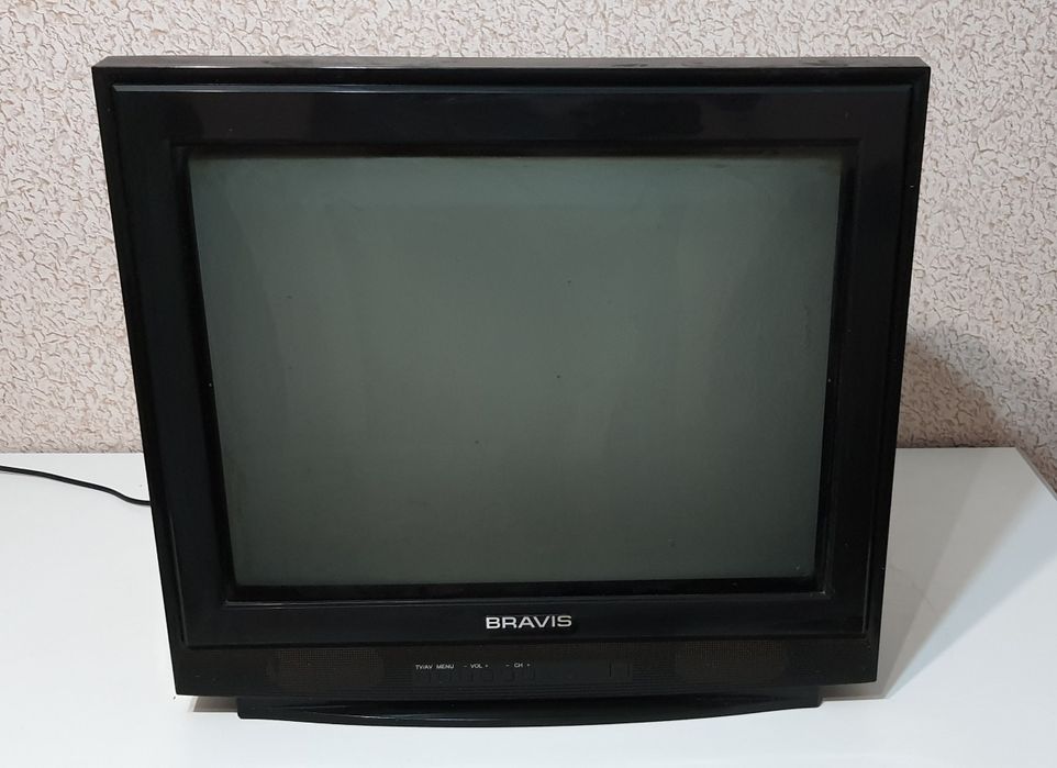 Телевизор Bravis