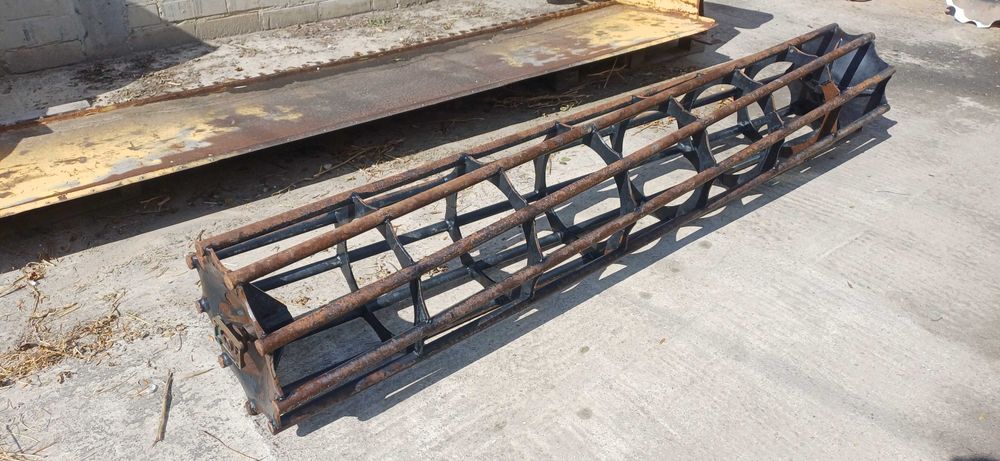 Wał rurowy 3m, 520mm, z piastami i łożyskami