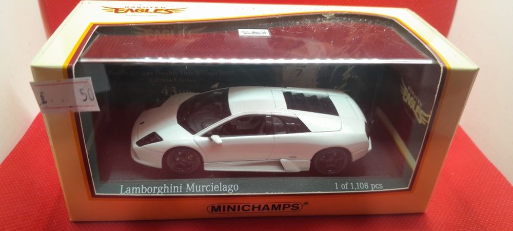 Mais de 80 Miniaturas Minichamps 1/43