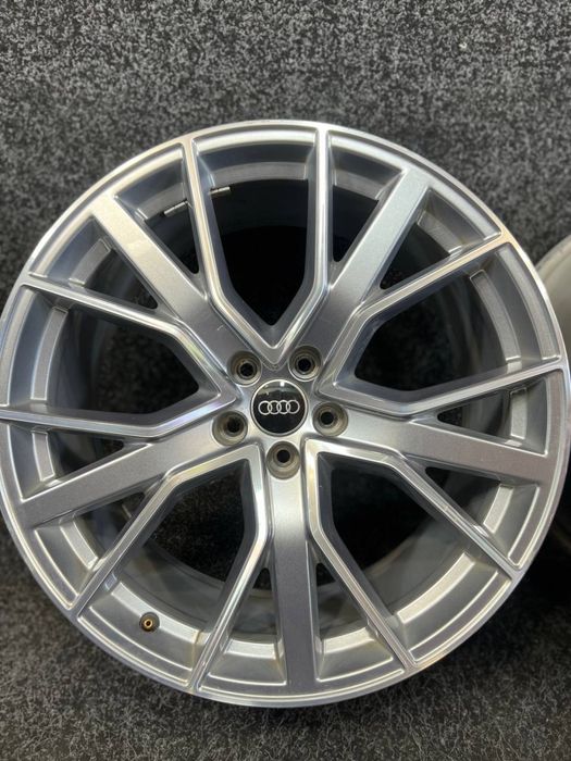 Диски Audi 9.5R21 5x112 DIA66.6 ET36 4ke601025C
