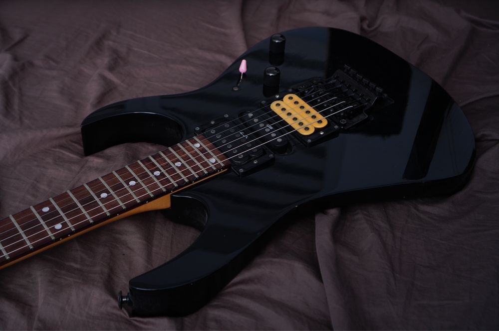 Ibanez RG570 scalloping  Japan 1999