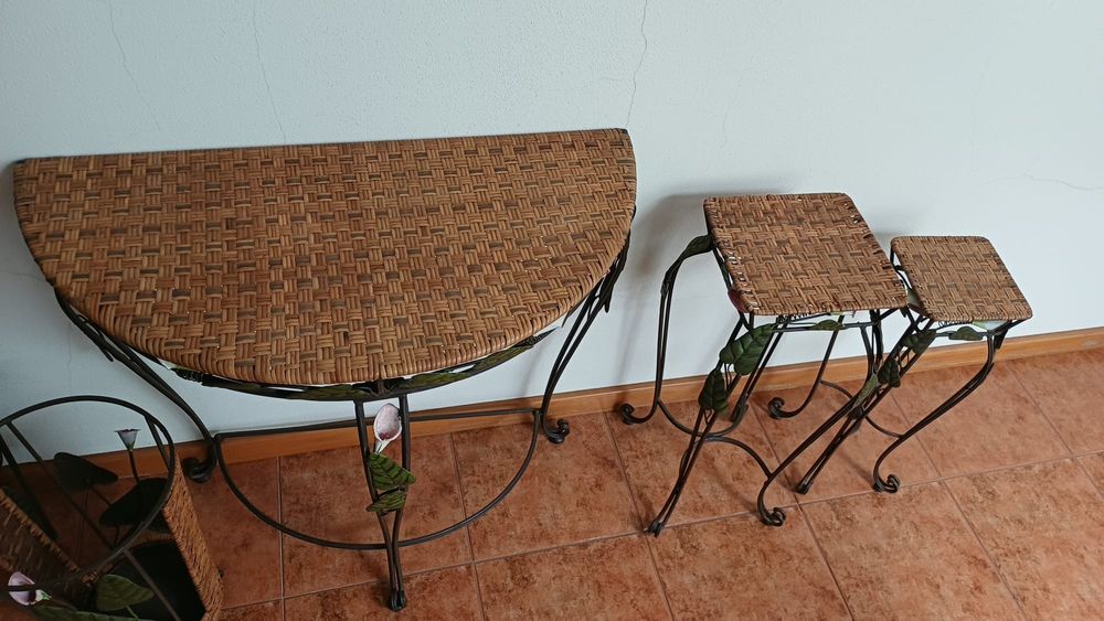 Conjunto de mesas