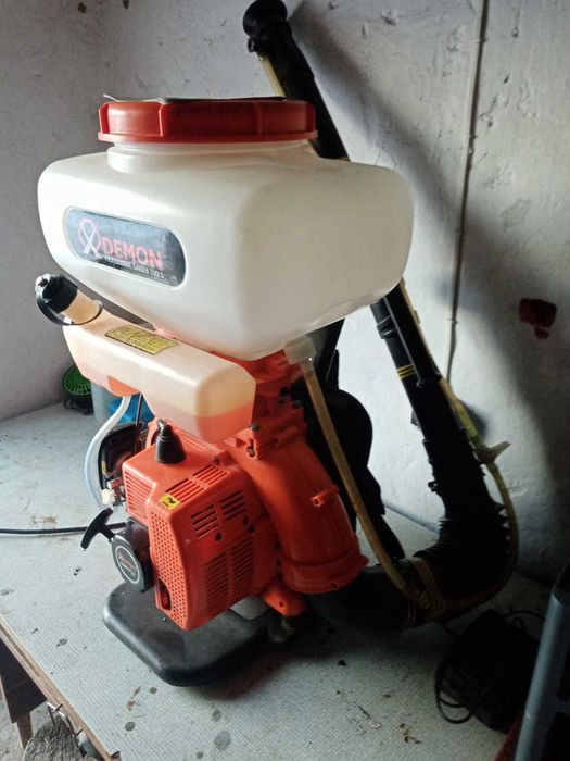 Opryskiwacz spalinowy Demon