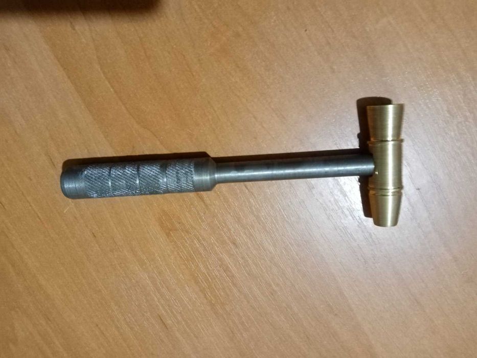 Латунный молоток