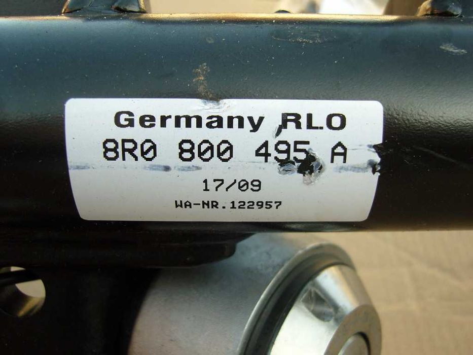 Audi q5 8R hak holowniczy oryginalny automatyczny