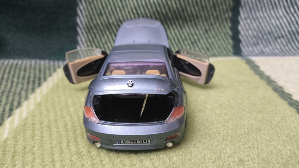 Машинка BMW 6 Series 1.24 Hongwell