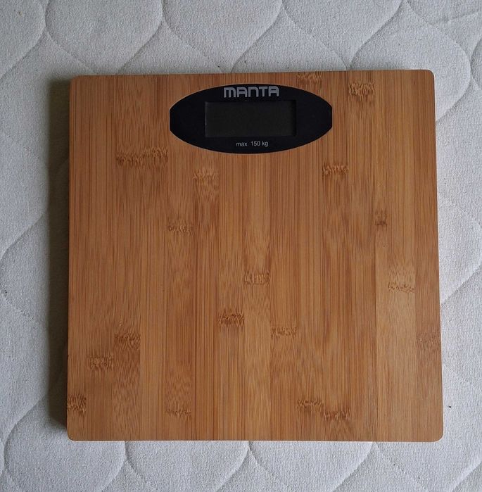 waga łazienkowa MANTA Bamboo bambusowa 150 kg