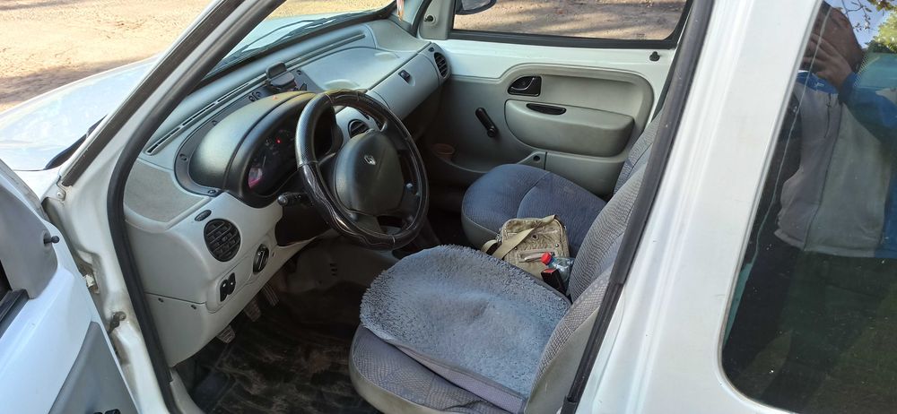 Автомобіль Renault Kangoo