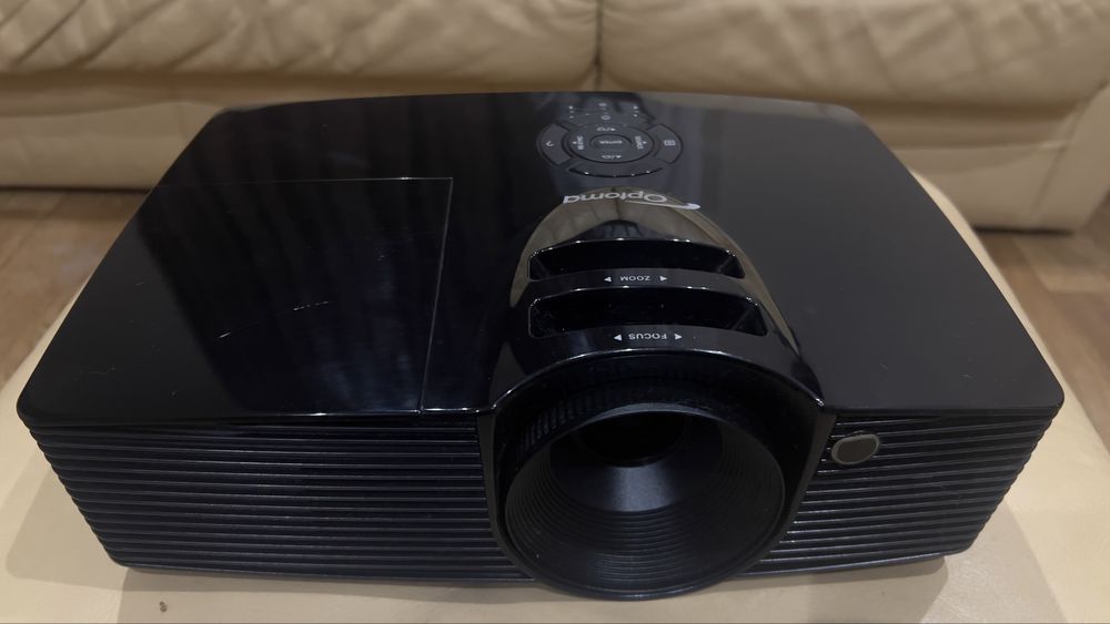 Проектор Optoma HD 141X