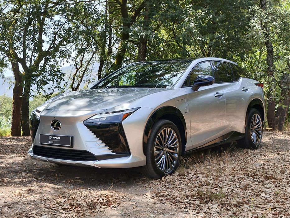Lexus RZ 300e Luxury