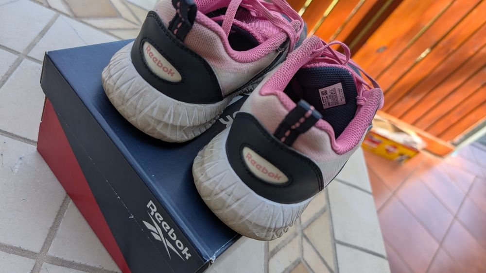 Buty Reebok 36,5 dziewczęce