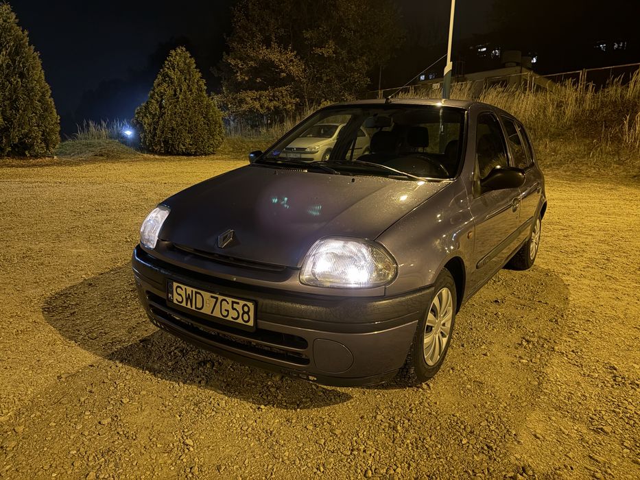 Renault Clio 1.4