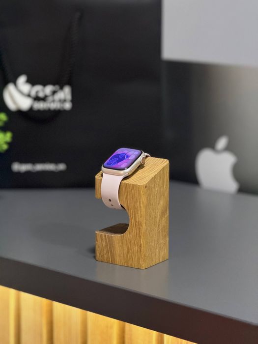 Apple Watch 8 41mm Starlight