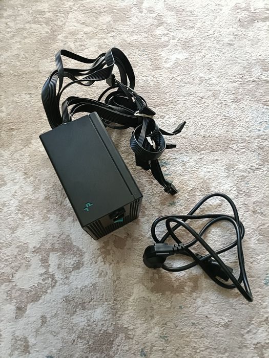 Fonte de alimentação DeepCool PK650D 80+