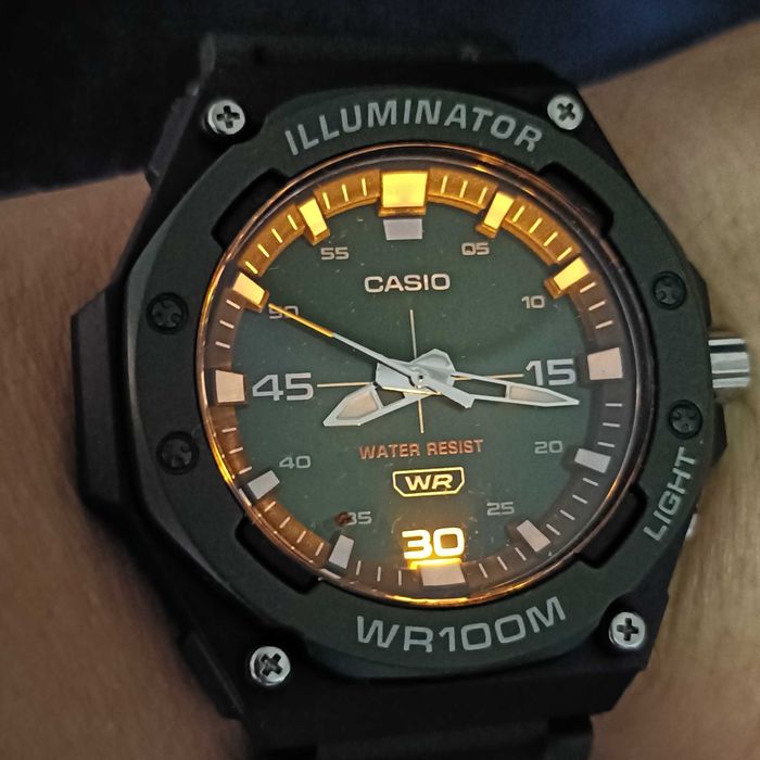 Casio MW-620H Militar Green Illuminator (LED)