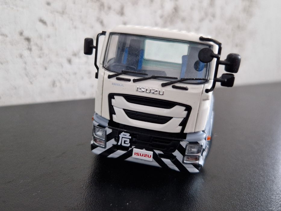 Model ISUZU skala 1:50 WSI models