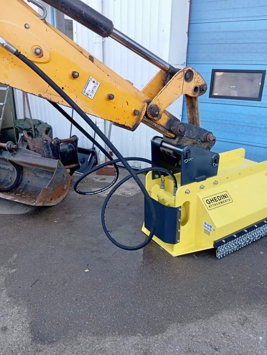 Mulczer hydrauliczny do koparki, koparko ładowarki, ładowarki GHEDINI
