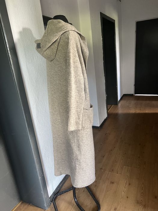 Lemonada firmowy Sweterko plaszcz z welny