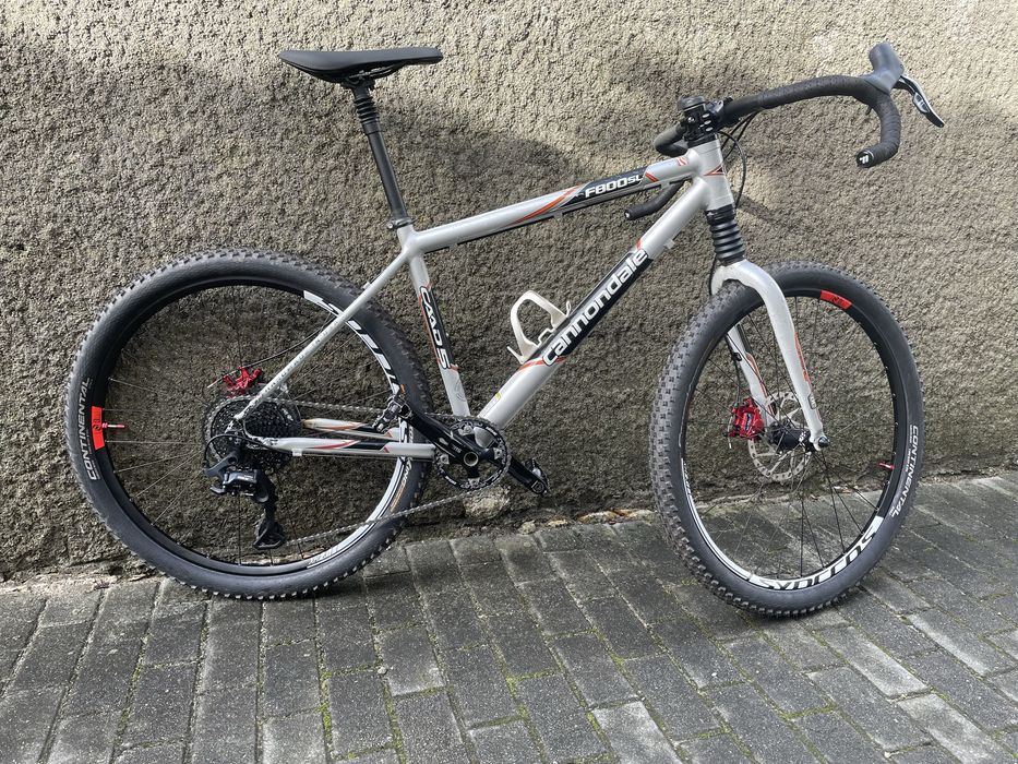 Cannondale f800sl transformada para Monster Gravel