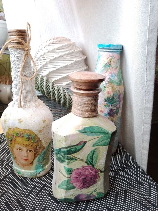 Пляшки з декупажем, декор