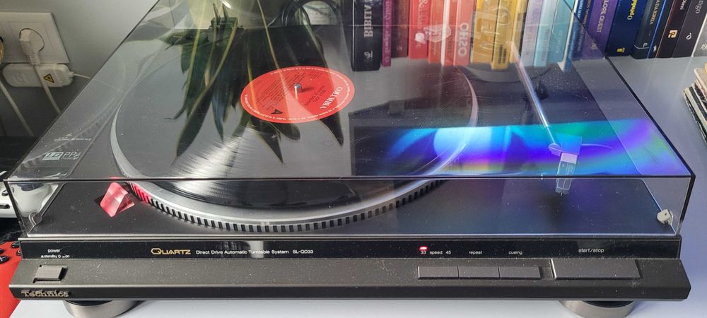 Gira-discos Technics