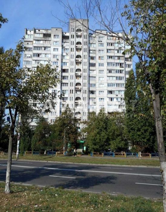 Продаж 3 кімнатної квартири,метро Героїв Дніпра, Оболонь