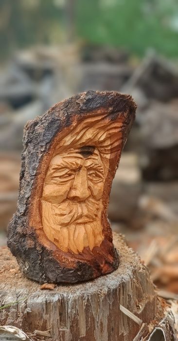 Dziad starzec rzeźba drewniana