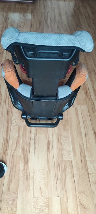 Fotelik samochodowy dziecięcy Recaro Monza 15-36 kg