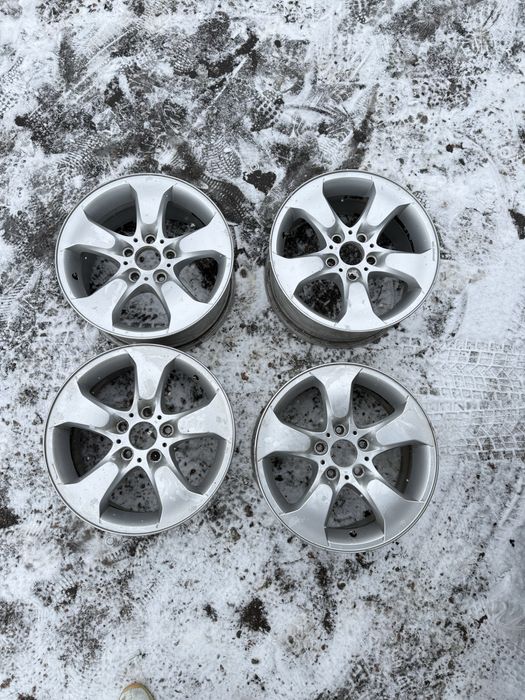 Диски BMW R17 оригінал в гарному стані