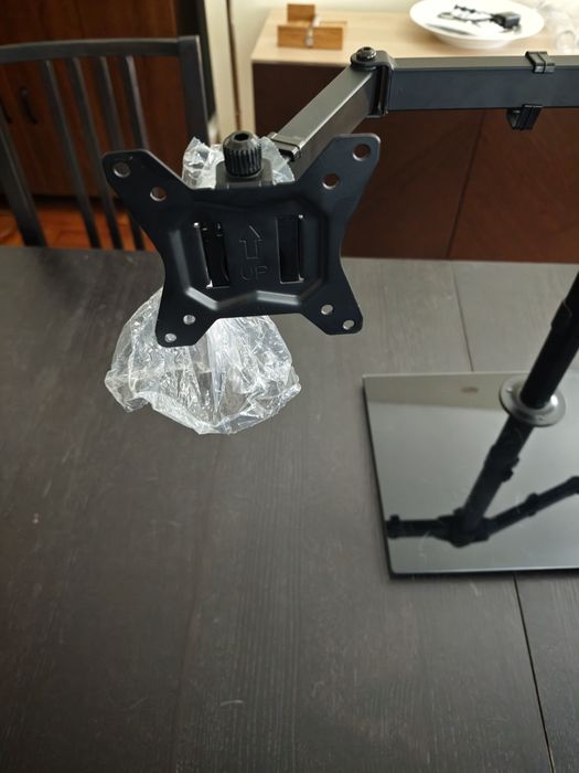 ErGear Suporte duplo para monitor para telas de 13" - 32" com base larga construção sólida monitor de braço duplo movimento suave inclinação