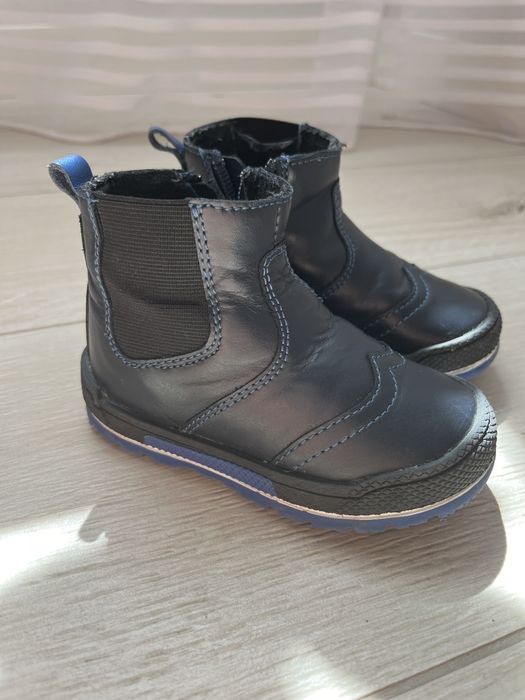 Чоботи черевики осінь весна